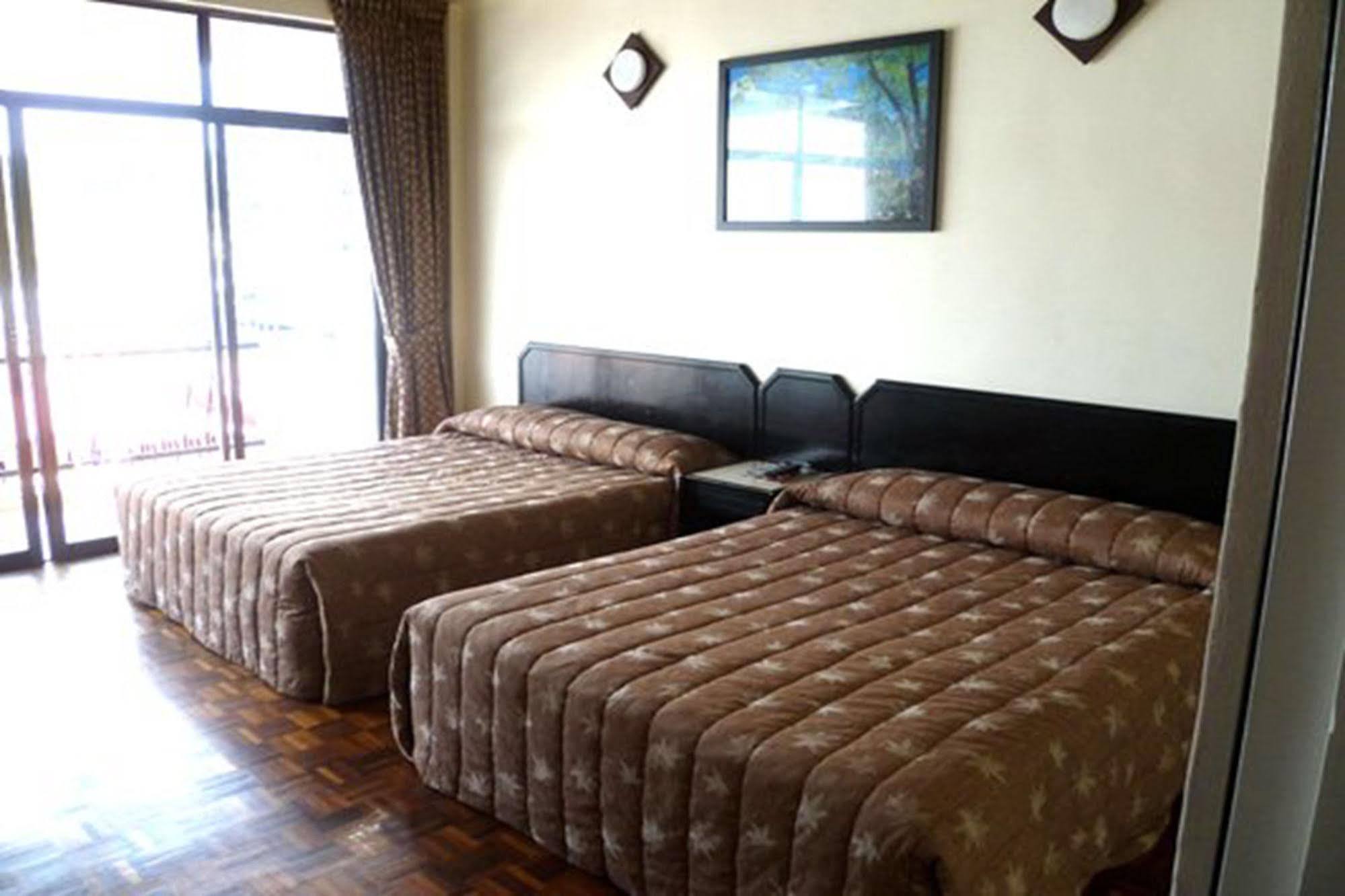 Country Lodge Resort Brinchang Exterior photo